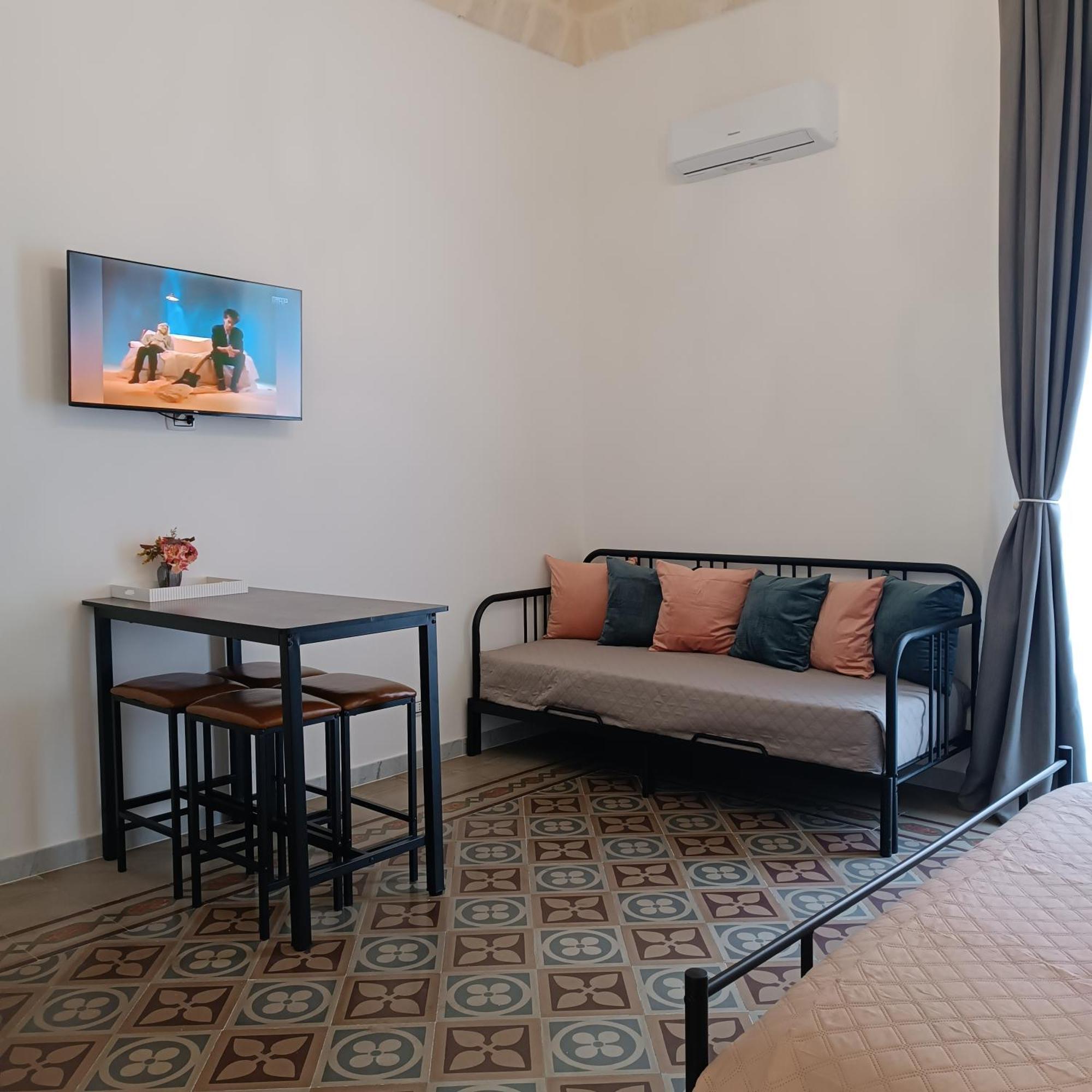 Dimora Tarantina Hotel Taranto Eksteriør billede